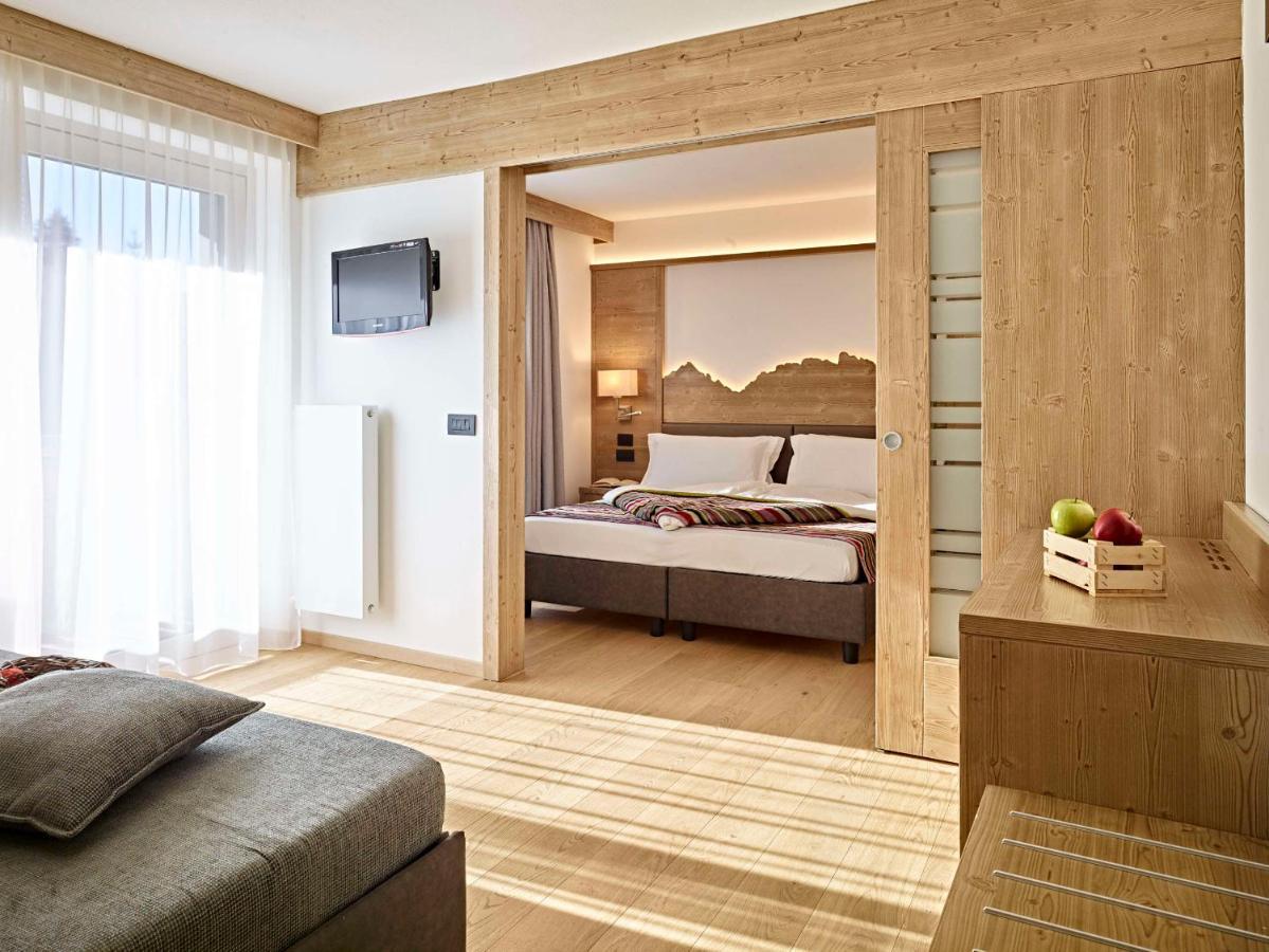 Hotel Shandranj Tesero Exteriör bild