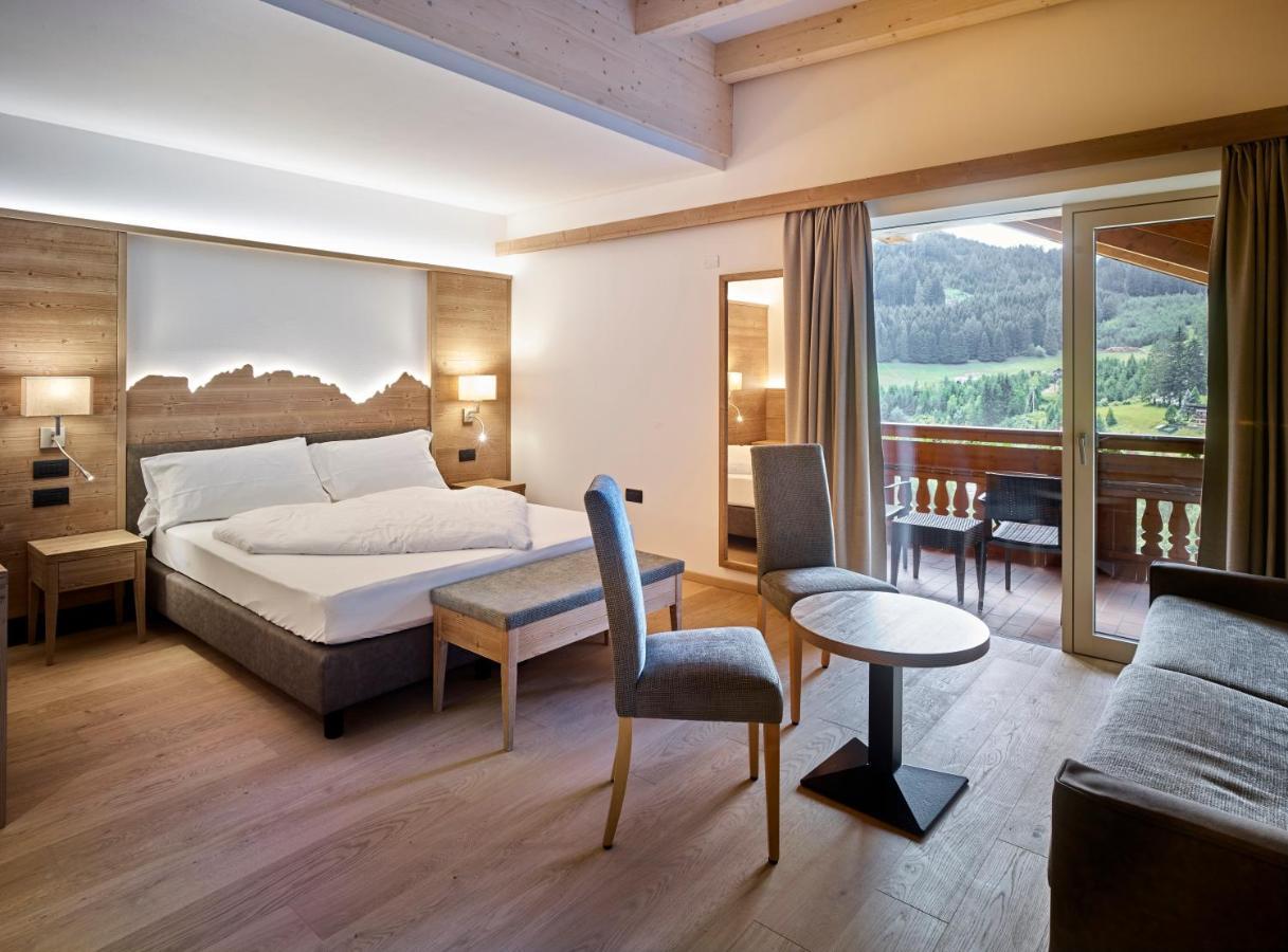 Hotel Shandranj Tesero Exteriör bild