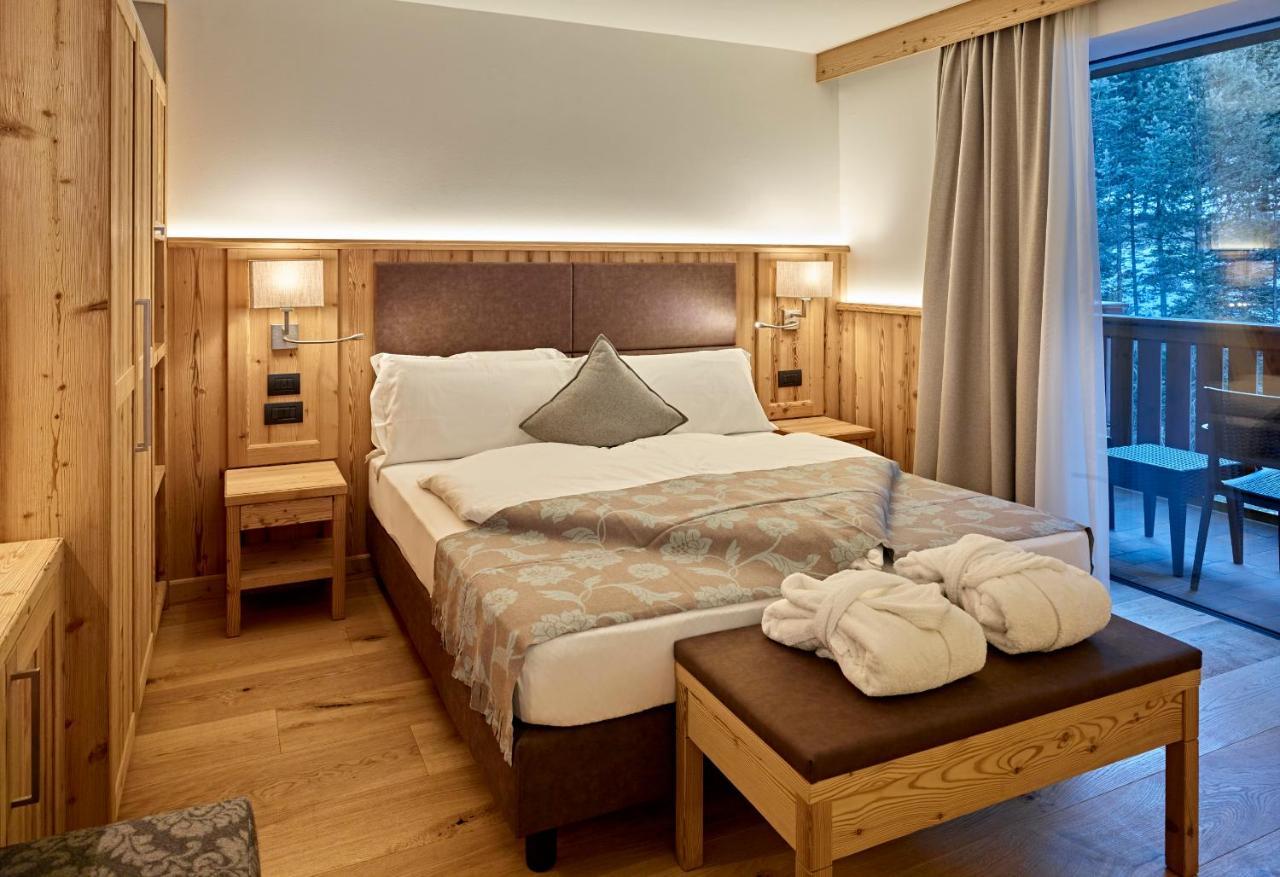 Hotel Shandranj Tesero Exteriör bild