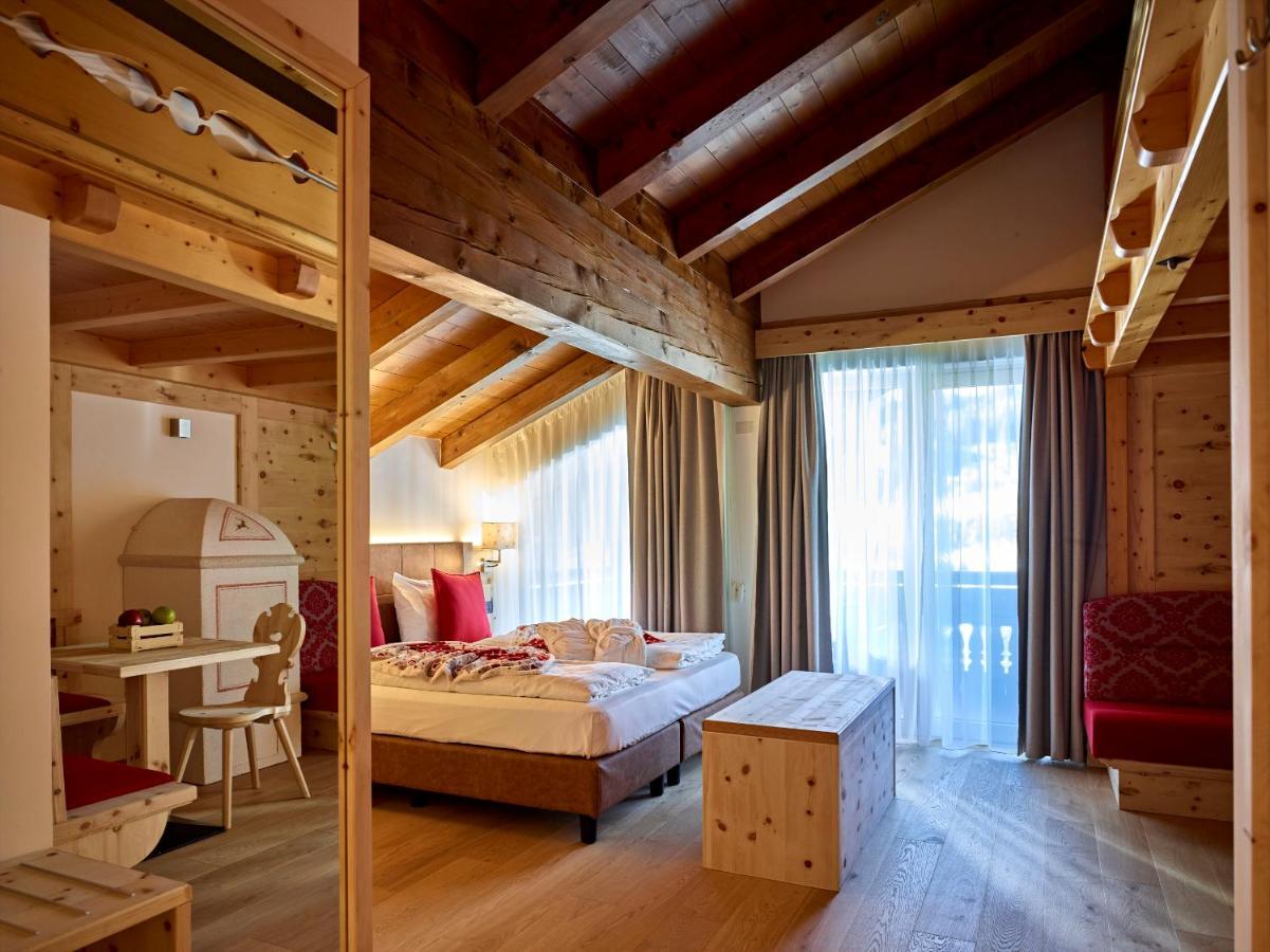 Hotel Shandranj Tesero Exteriör bild