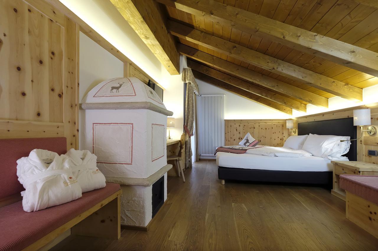 Hotel Shandranj Tesero Exteriör bild
